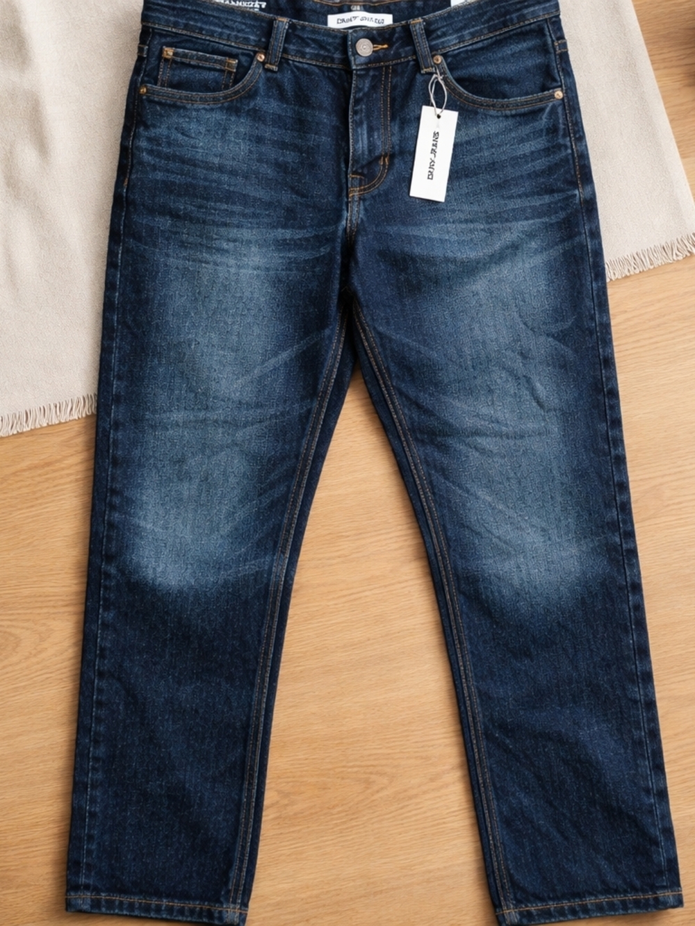 DKNY Jeans Duane Straight Fit Rustic Indigo Mens Size 33X32
